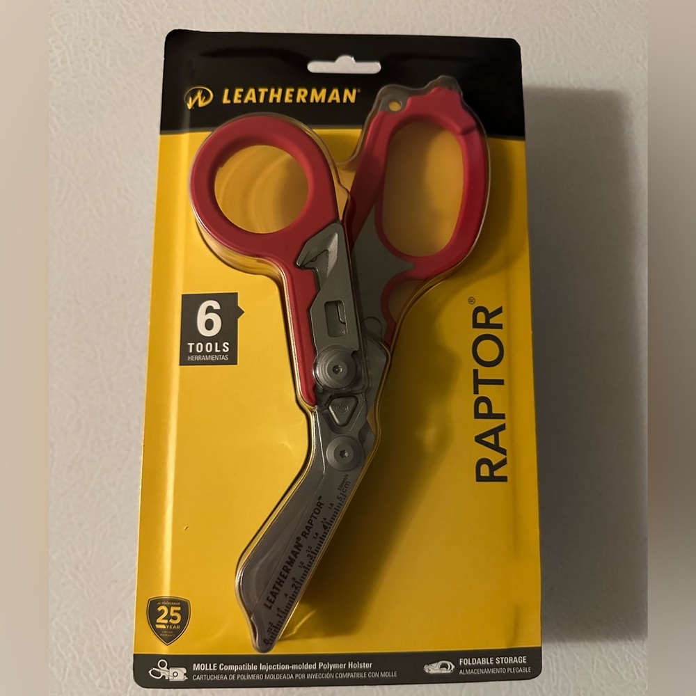Leatherman raptor medical shears. New in packaging.